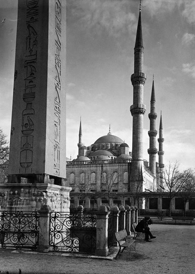 Jack Benton: Sultan Ahmed Mosque (1950)
