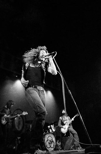 Fin Costello: Robert Plant of Led Zeppelin (1971)