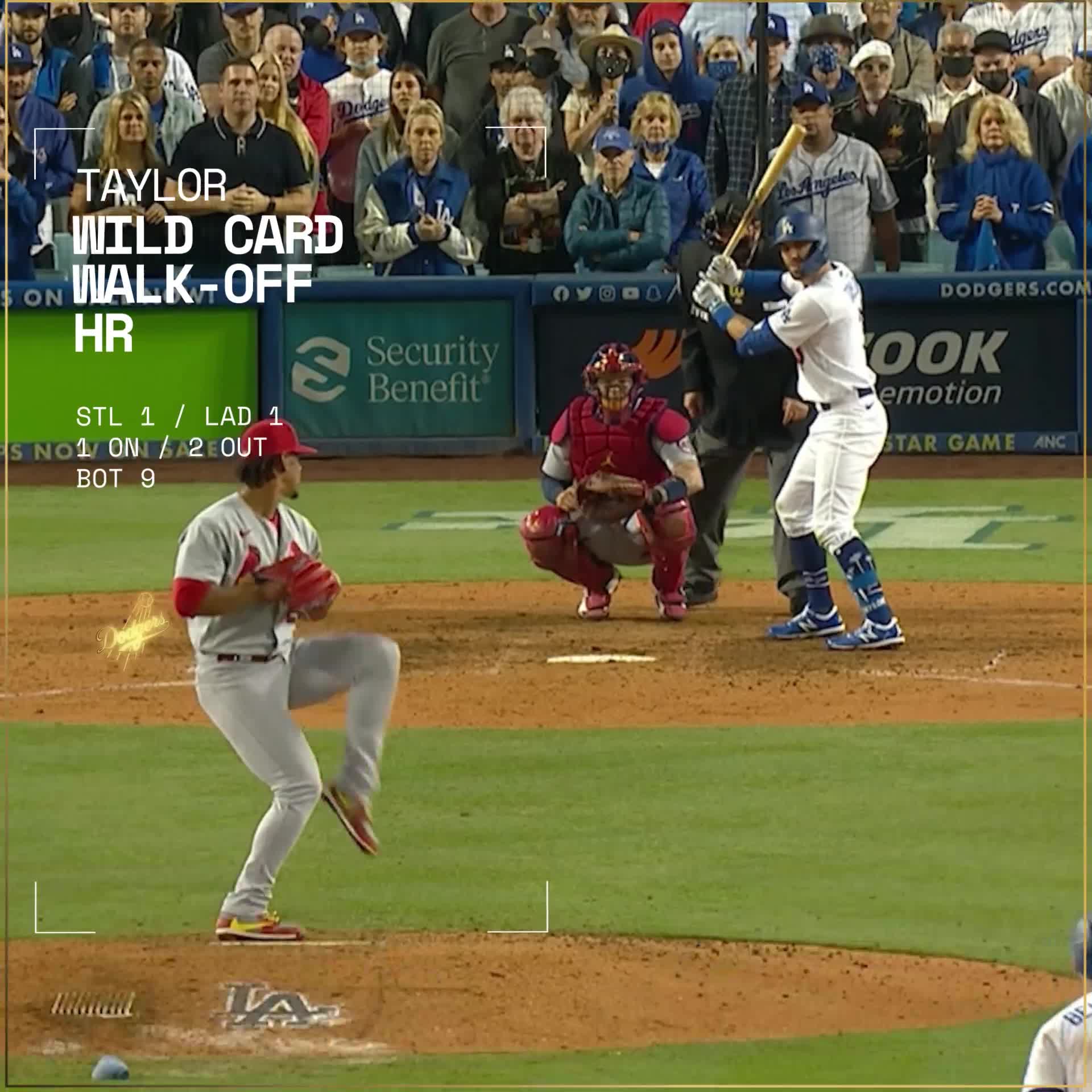MLB Play of the Day 10/6/21
