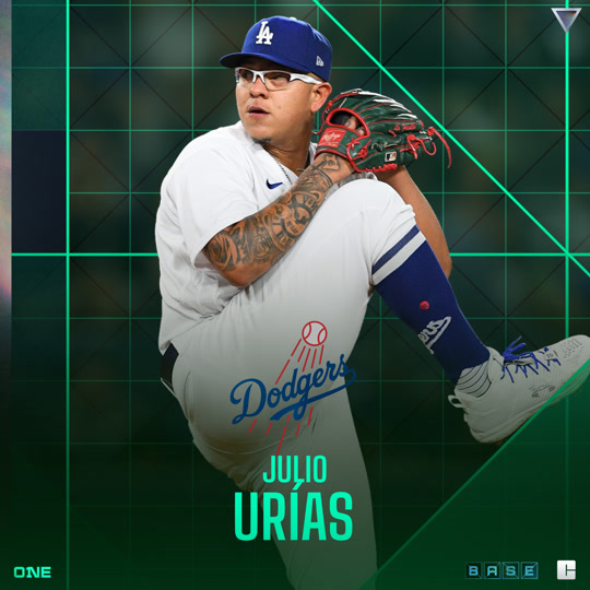 Julio Urías