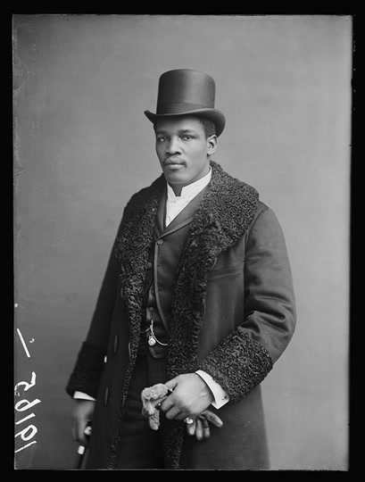 London Stereoscopic Company: Peter Jackson (1889)