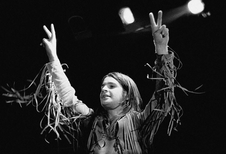 Fin Costello: Ozzy Osbourne of Black Sabbath (1973)