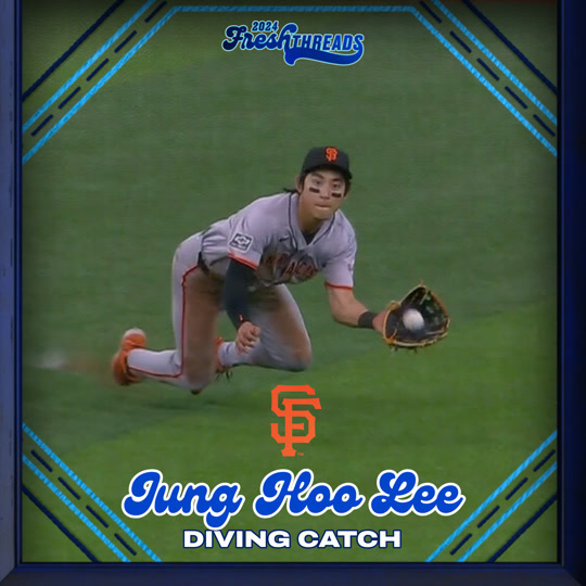 Jung Hoo Lee - Diving Catch