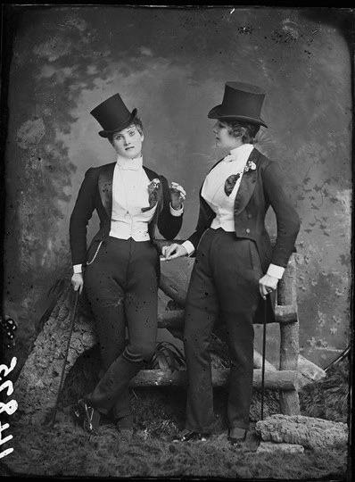 London Stereoscopic Company: Male Impersonators (1870)