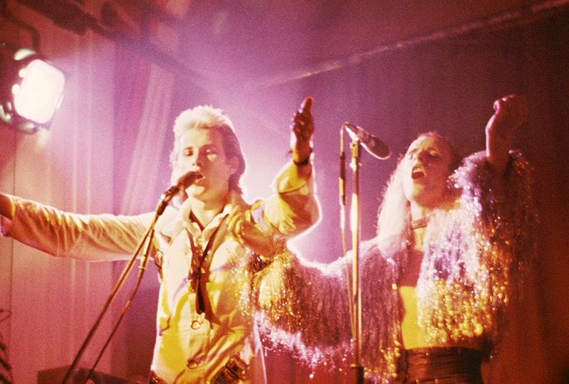 Fin Costello: Andy Mackay and Brian Eno of Roxy Music (1972)